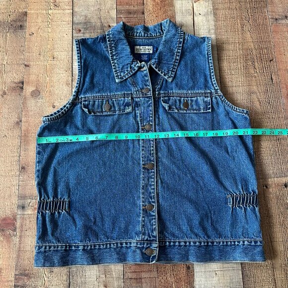 Ruff Hewn Women's Size Large Classic Denim Button Down Sleeveless Vest in Blue - Picture 2 of 6